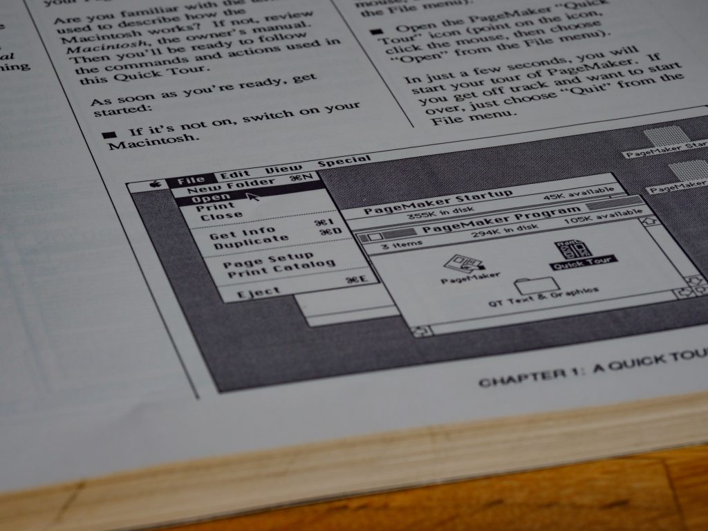 early mac, macintosh, macintosh plus, desktop publishing, 1986, aldus, pagemaker, page maker, pagemaker v.1, apple, apple macintosh, manual, instruction manual